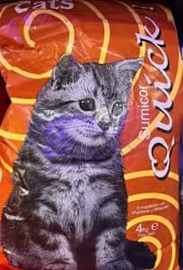 מזון קוויק לחתול בטעם בשר 4 ק"ג